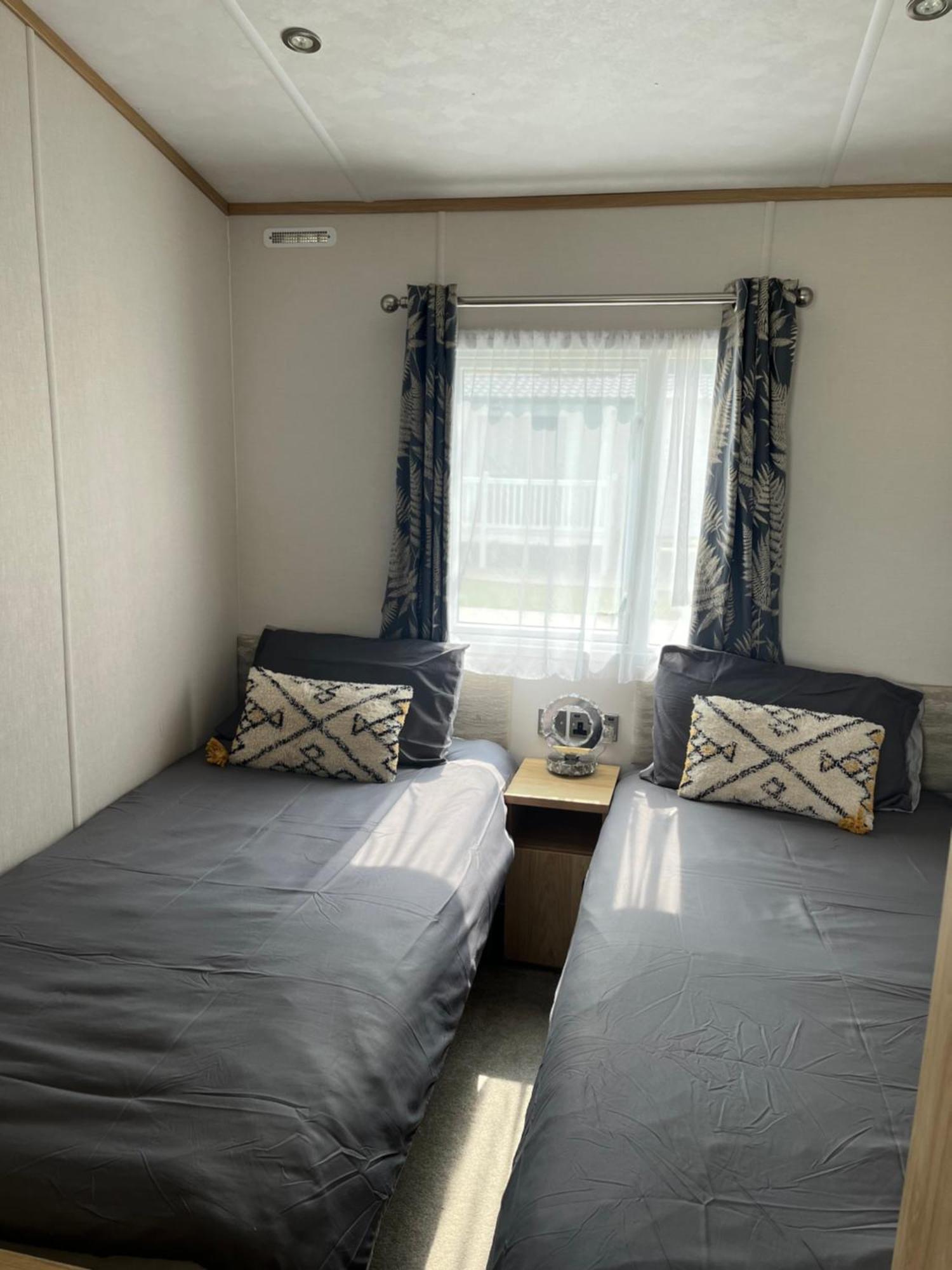 The Luxe Lodge, Skipsea Sands Bridlington Ulrome エクステリア 写真